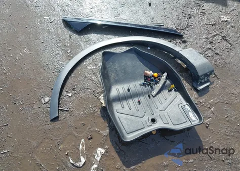 2017 Ford Explorer Xlt z USA, uszkodzony, nr VIN 1FM5K8D82HGC75267